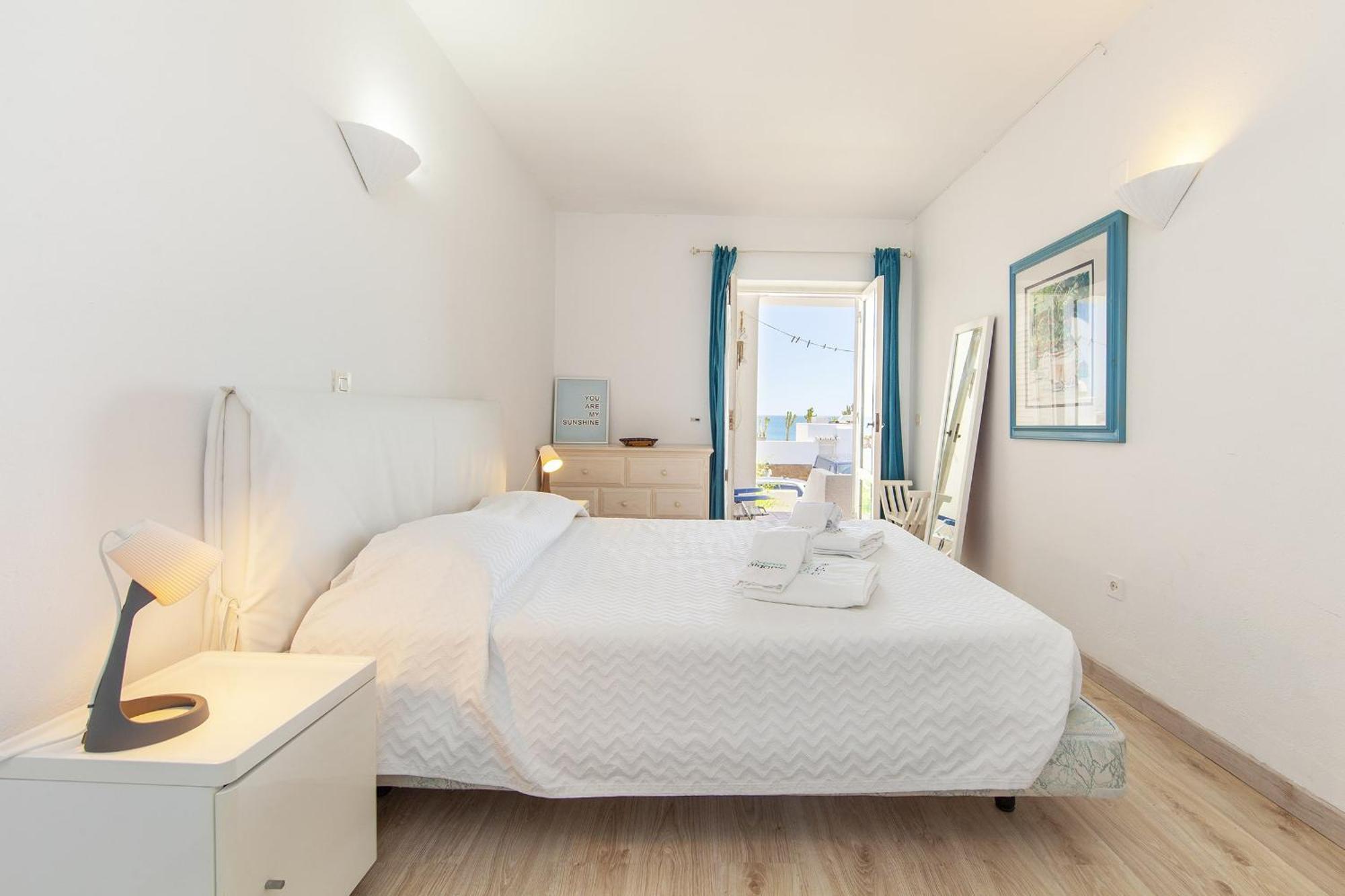 C22 - Beco Do Poco Beach Townhouse In Luz 外观 照片
